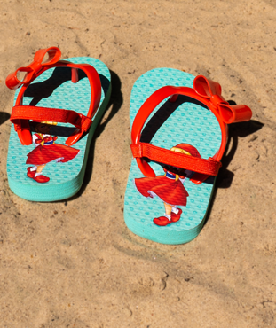 Roodkapje slippers met hiel bandje
